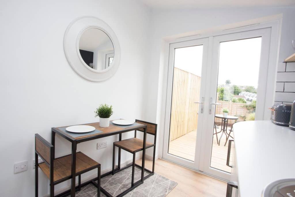 Cosy, Modern Annexe In Totnes Apartment Exterior foto